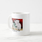 Mug Petits chatons blancs jouant des dominos (Devant gauche)