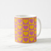 Mug Petits coeurs d'échecs grille sans couture motif. (Devant droit)