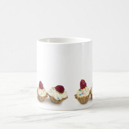 Mug petits gâteaux avec des framboises (Centre)