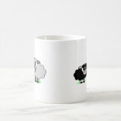 Mug Petits moutons noirs mignons et moutons de BigGray (Centre)