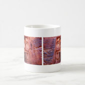 Mug Petra (Centre)