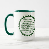 Mug Peuvent vos bénédictions dépasser les shamrocks, (Gauche)