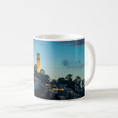 Mug Phare au-dessus de la baie (Devant droit)