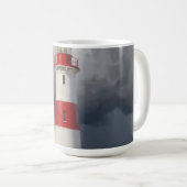 Mug Phare côtier rouge tempétueux (Devant droit)
