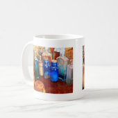 Mug Pharmacien - Armoire à pharmacie (Devant gauche)