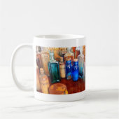Mug Pharmacien - Armoire à pharmacie (Gauche)