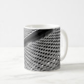 MUG PHOTO À FAIBLE ANGLE DU BÂTIMENT ARCHITECTURAL (Devant droit)