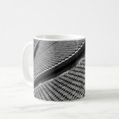 MUG PHOTO À FAIBLE ANGLE DU BÂTIMENT ARCHITECTURAL (Devant gauche)