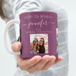 Mug Photo d'anniversaire meilleurs amis noms prune vio<br><div class="desc">Un cadeau d'amis pour le 21e anniversaire d'une femme, célébrant sa vie avec 3 de vos photos d'elle, de ses amis, de sa famille, de son intérêt ou des animaux de compagnie. Personnalisez et ajoutez son nom, son âge de 21 ans et vos noms. Une prune féminine, féminine, arrière -...</div>