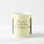 Mug photo de mignon chiot beagle chien de maman en câl (Centre)