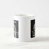 Mug Photo noire et blanche de pont d'ascenseur aérien (Centre)