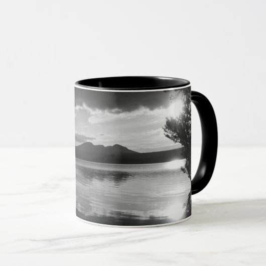 Mug photo paysage noir et blanc (Devant droit)