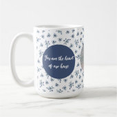 Mug photo personnalisé avec fleurs bleues | Person (Gauche)