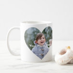 Mug photo personnalisée en forme de coeur<br><div class="desc">Créez votre propre cadeau de Noël personnalisé avec cette Mug photo personnalisée en forme de coeur! Ajoutez simplement vos propres belles photos.</div>