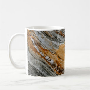 Mug Photographie de gros plan de pierres grises et ora