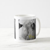 Mug Photographie personnalisée de la jonquille noire e (Devant droit)