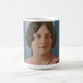 Mug Phyllis Talla Johnson Westerfield (Centre)