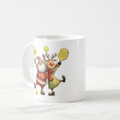 Mug Pickleball de Noël amusant (Devant gauche)