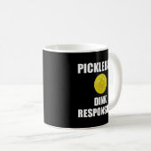 Mug Pickleball Dink de façon responsable (Devant droit)