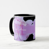 Mug Pierre rose violet Monogramme floral noir (Devant gauche)