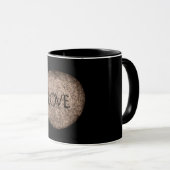 Mug Pierre sculptée "Amour" (Devant droit)