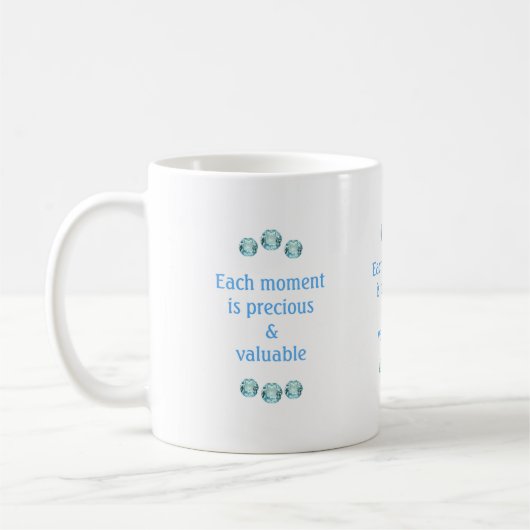 Mug Pierres précieuses bleu clair sur fond blanc (Gauche)