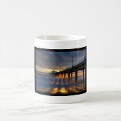 Mug Pilier de Manhattan Beach de ~ de la coupure I de (Centre)