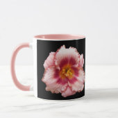 Mug Pink Daylily Bloom sur Black Floral (Gauche)