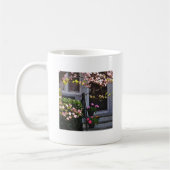 Mug Pink Dogwood and Pots of Geraniums (Gauche)