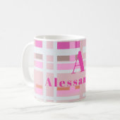 Mug Pink Noël plaid monogramme blanc moderne (Devant gauche)