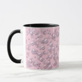 Mug Placers de perles blanches roses sur velours rose (Gauche)