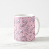 Mug Placers de perles blanches roses sur velours rose (Devant droit)