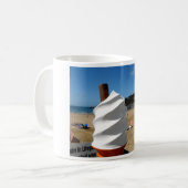 Mug Plage de St Brelade en crème glacée (Devant gauche)