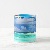 Mug Plage des Caraïbes avec ciel d'été bleu profond (Centre)
