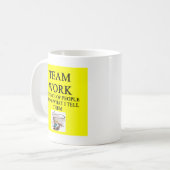 Mug plaisanterie de travail d'équipe (Devant gauche)