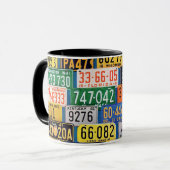 Mug Plaques de licence par H. Wilson Smith (Devant gauche)