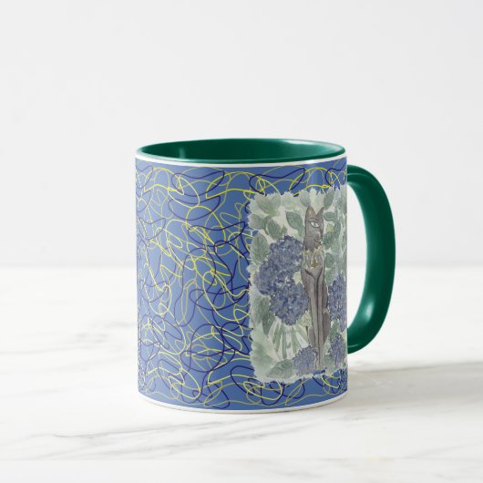 Mug Plat Au Milieu Des Fleurs D'Hydrangée (Devant droit)