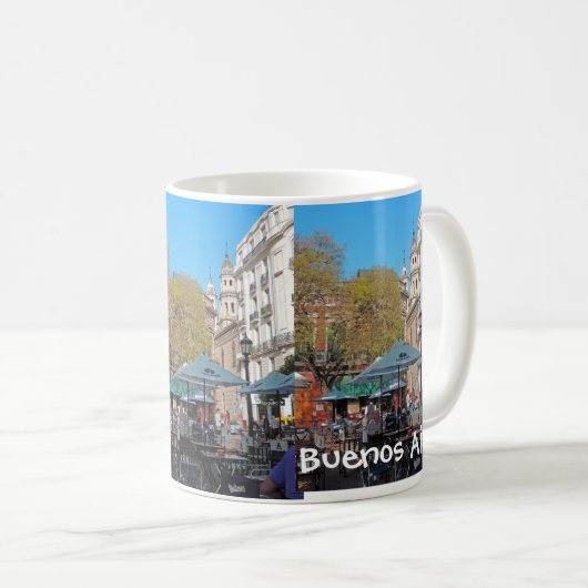 Mug Plaza Dorrego pendant l'après-midi (Devant droit)
