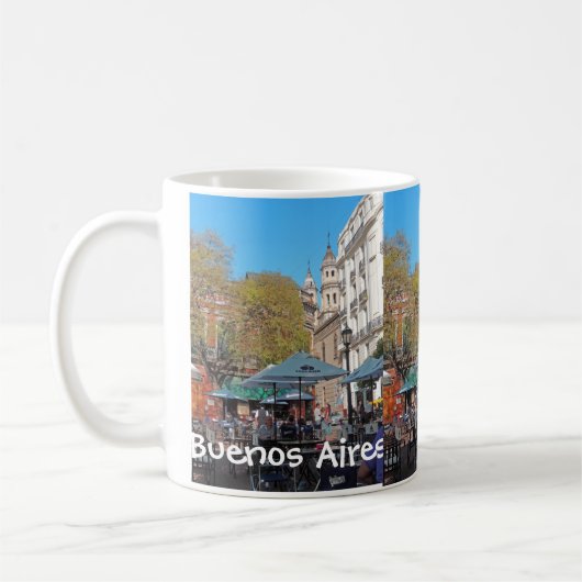 Mug Plaza Dorrego pendant l'après-midi (Gauche)