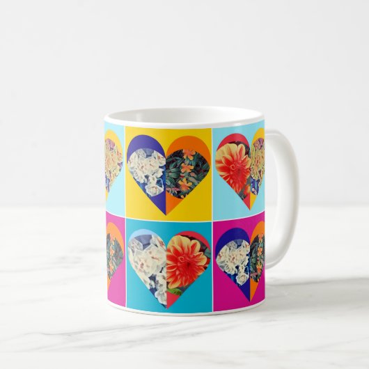 Mug plein de coeurs (Devant droit)
