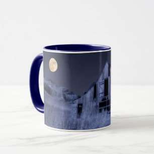 Mug Pleine lune au-dessus Vieille grange patinée par