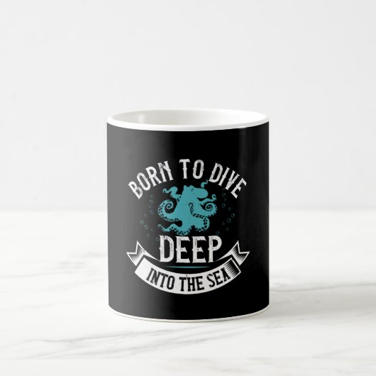Mug Plongée - Née Pour Plonger Profondément Dans La Me (Centre)