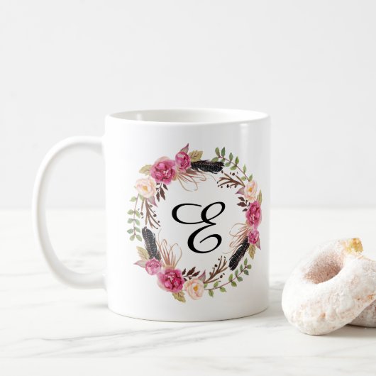 Mug Plume monogrammée personnalisée Bridesmaid Boho (Avec donut)