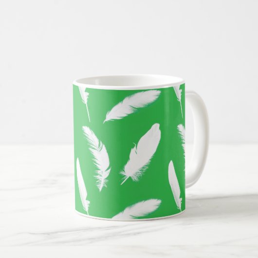 Mug Plumes blanches sur Jade Vert clair (Devant droit)