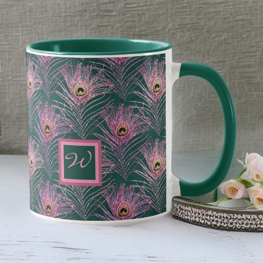 Mug Plumes de paon rose et Monogramme sur Deep Green