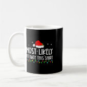 Mug Plus susceptible de détester ce pyjama de Noël en  (Gauche)