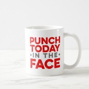Mug Poinçon aujourd'hui dans le visage