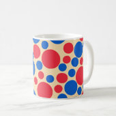 Mug Points Rouge Et Bleu Sur Tan (Devant droit)