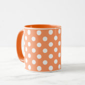 Mug Pois blancs sur Tangerine Orange (Devant gauche)
