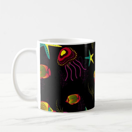 Mug Poisson jaune, noir et marron sans soudure motif. (Gauche)